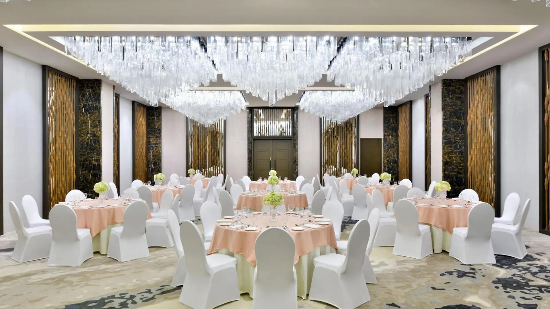 Sheraton Colombo Hotel