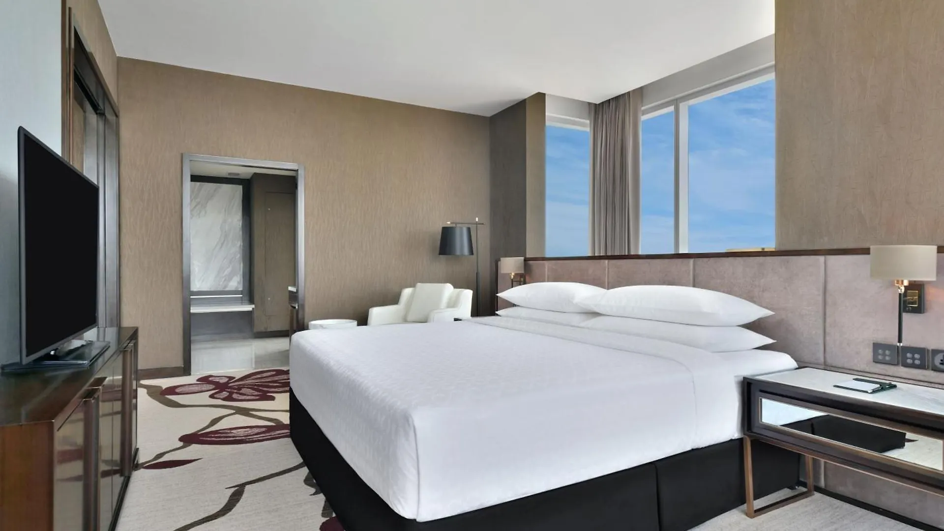 Sheraton Colombo Hotel