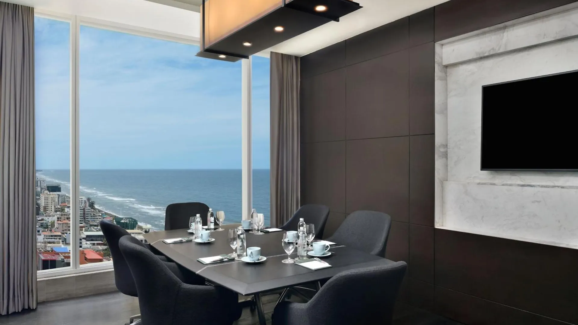 Sheraton Colombo Hotel